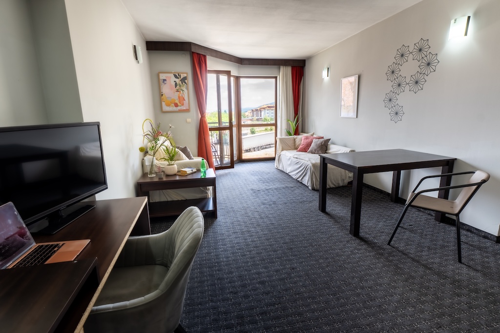 Living and dining area